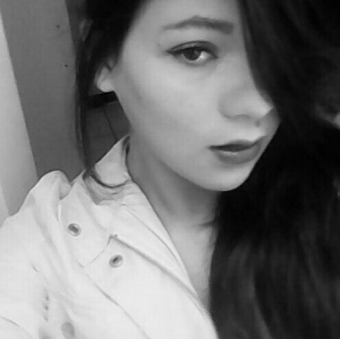 ObsesionDeAmor_'s tweet photo. Hola buenas noches a todos https://t.co/xOTqO8lNm0