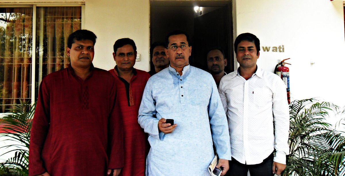 মোহাম্মদ ওমর ফারুক চৌধুরীর নেতৃত্বে আওয়ামী যুবলীগ সুসংগঠিত ও নব ধারায় বিকশিত হচ্ছে..........