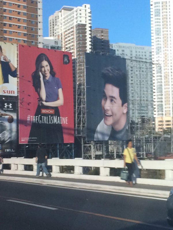 dusbiofc's tweet photo. Super ganda ng billboard nila for Bench. Halatang pinag-isipan. How many RTs?

#ALDUBStoryContinues https://t.co/gcCNVXQKYG