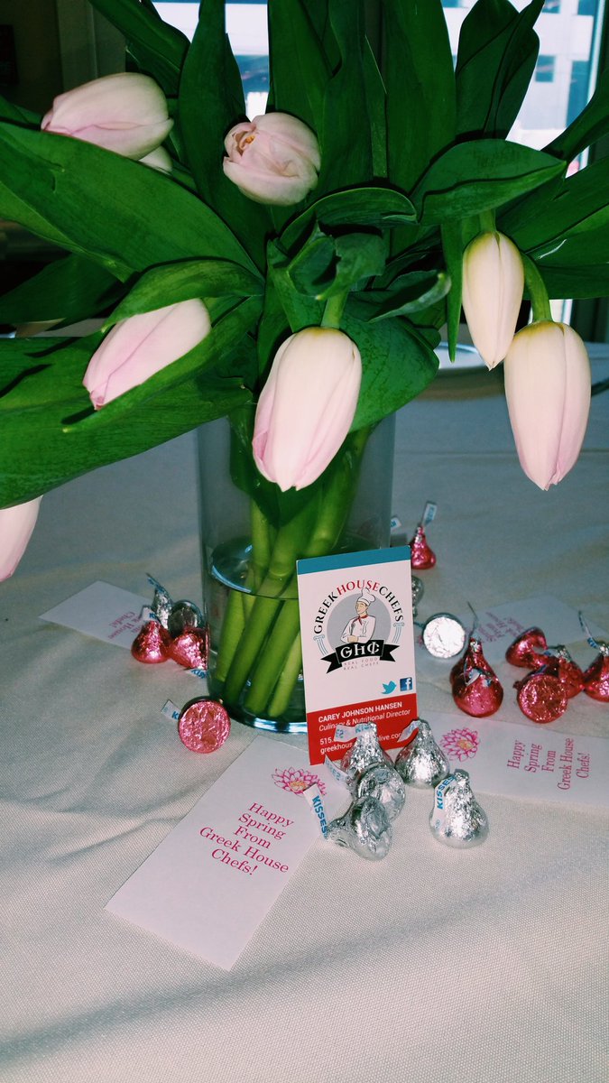 GreekHouseChefs's tweet photo. We ❤ surprises! Whether it's a #FlashBrunch or we #Flower our Sororities....we love "just because"
#BestFedGreeks https://t.co/U2caSXB2Eu