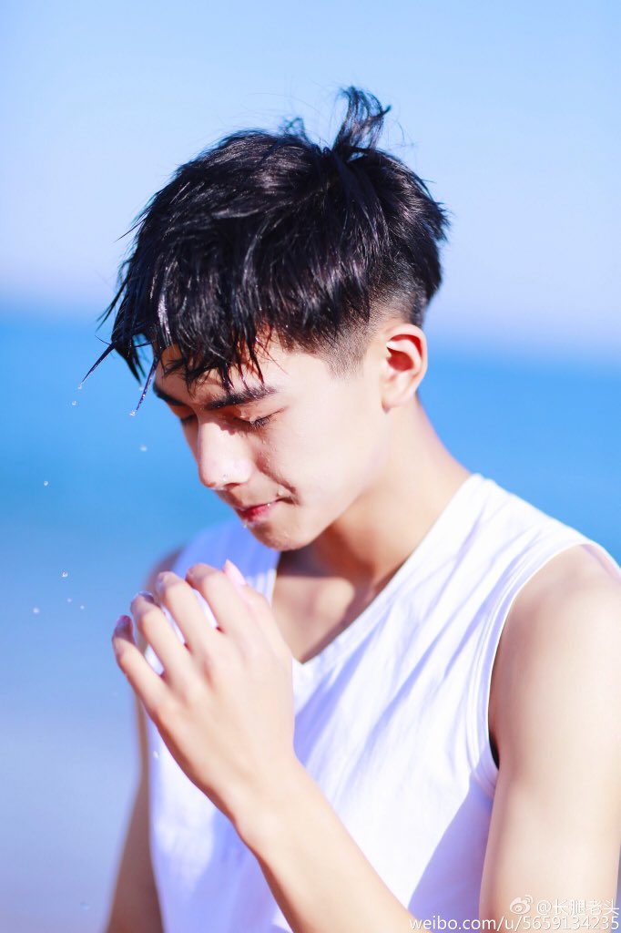 chnboysub's tweet photo. งานดีมากค่ะลูกกก💗 น้องที่เล่น #demongirl กับป๋าค่ะ #songweilong #heroinwebseries https://t.co/MHrrXfhcBz