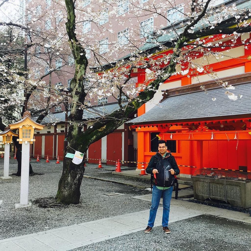 InstaKabukicho's tweet image. #sakura #startingtobloom #hanazonoshrine #tokyo #springisintheair #goodstarttotheday by pu… ift.tt/22J9lPx