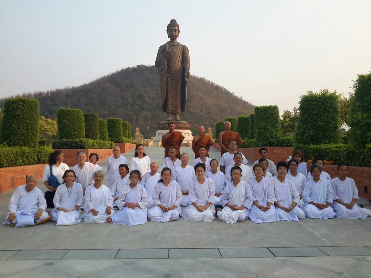 wnd8072's tweet photo. พุทธอุทยานพระพุทธเมตตาฯ #กาญจนบุรี https://t.co/agn9MCBJJY
