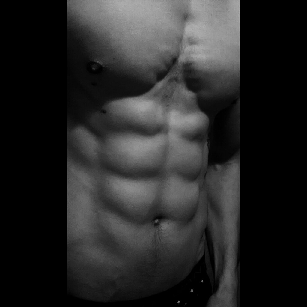 mrzabo's tweet photo. #fitzabo #active #cardio #gym #gymrat #cleaneating #sixpacks #fitnessmotivation #motivation #inspiration #dedication https://t.co/QN1EBXF3c5