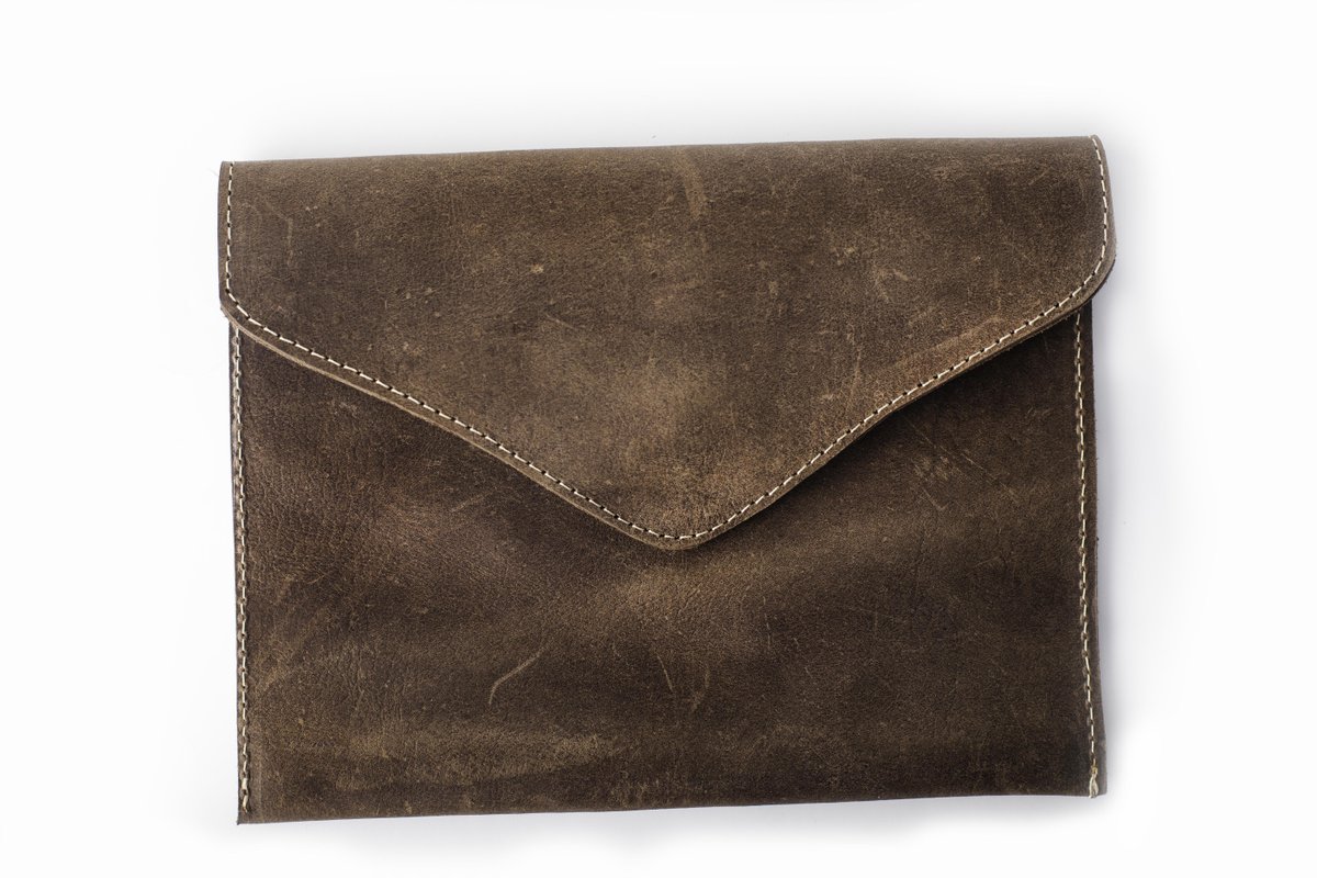 EntotoBethArt's tweet photo. New leather Ipad holder from Entoto Beth Artisan (EBA). https://t.co/hLiquZUAwr