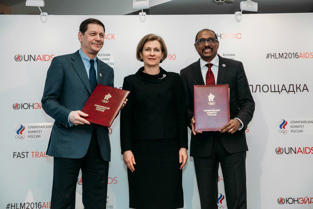 EECAAC_official's tweet photo. Results of the Fifth Eastern Europe and Central Asia AIDS Conference #EECAAC2016 https://t.co/NIRGO2icxZ https://t.co/1JDKqXI4nR