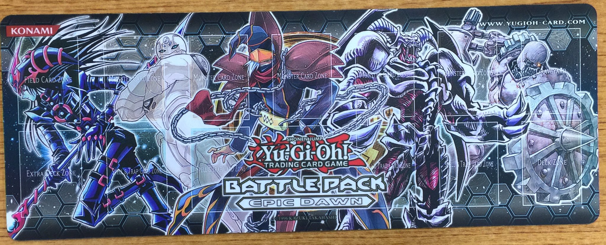 Amazon | 遊戯王 プレイマット Ver.マシンギア・トルーパーズ