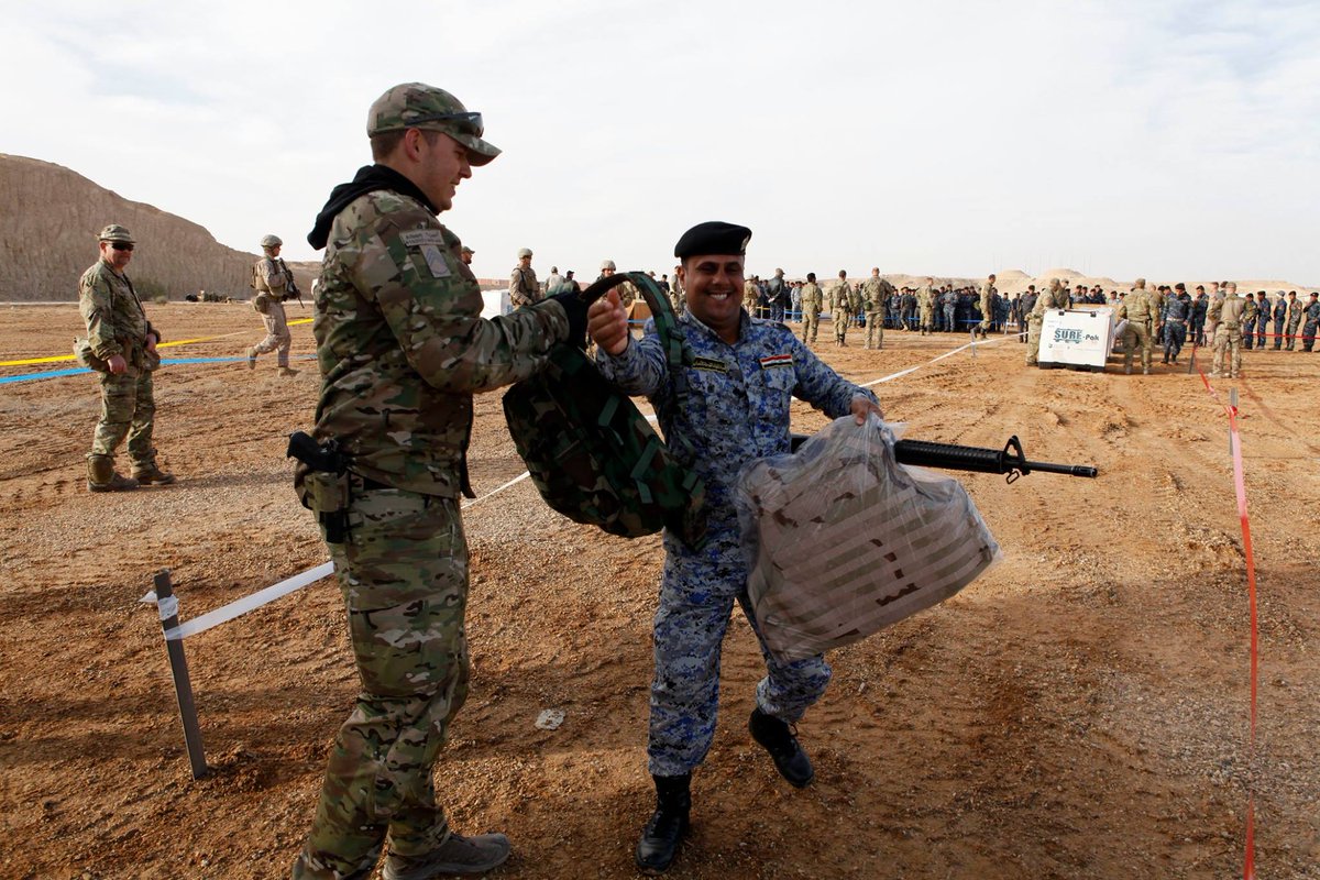 تدريبات الجيش العراقي الجديده على يد المستشارين الامريكان  - صفحة 3 Ces8ZPXWsAE9guO