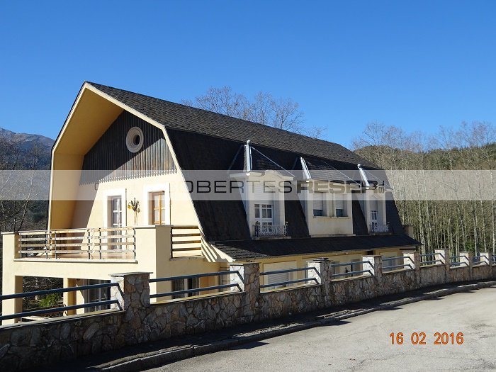 CobertesReserSL's tweet photo. #cubierta #tejado #rehabilitación #metodoreser #aislamiento #impermeabilizacion #aluminio #garantia #pizarra #oxido https://t.co/ftiTewlGYB