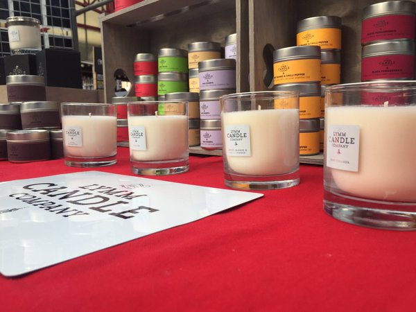 endlesspoolspas's tweet photo. #Competition #RT &amp; follow @lymmcandleco to win this amazing Wild Fig &amp; Cassis luxury 45hour burn candle this month. https://t.co/oO9N0t0yhP