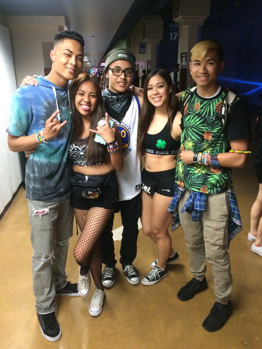 MissCammybaby's tweet photo. Last Friday was too lit. #EBH4 π https://t.co/2FuPS1YAfQ