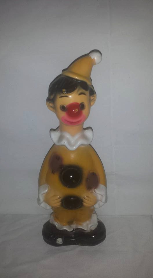 JunkYardBlonde's tweet photo. Vintage Clown Bank, Molded Plastic Clown Bank, Vintage Childrens Ban… https://t.co/R4DDT8Kcc4 #shabby #MoldedPlastic https://t.co/zAJDlK61uj