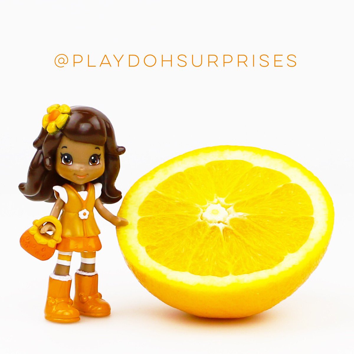 HarrysToyBoxESP's tweet photo. Escondimos a #Naranjita, amiga d #RositaFresita, n @playdohsurprises. ¿La puedes encontrar?🍓☺️🍊 #strawberryshortcake https://t.co/NggO6UAMjG