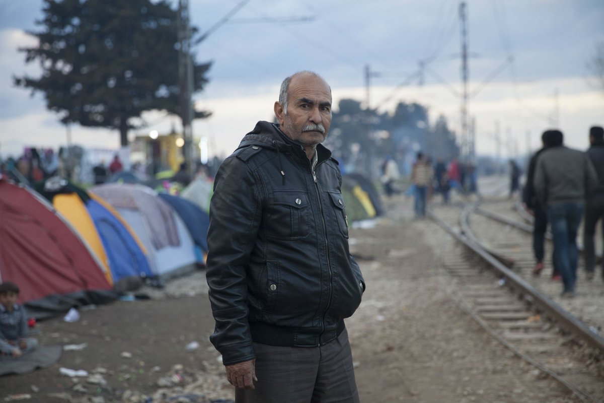 RESCUEorg's tweet image. Forgotten faces in #Idomeni: don't miss our latest @Medium feature, "Stranded Lives." bit.ly/1PBydMr