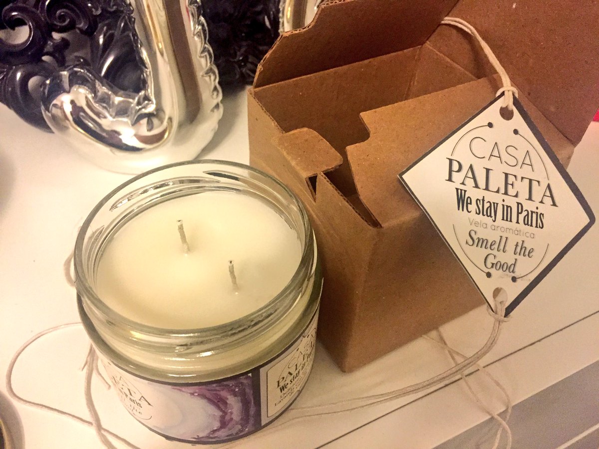 jncrls's tweet image. Mil gracias por el regalo @jess_loga , huele increíble 🦄. Vuelve pronto... O invítame al rancho Hahaha 🚜