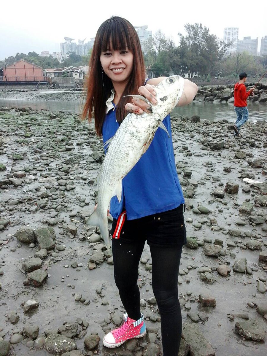 SayankRicky's tweet photo. Bahagia klau pas libur bareng,
#mancing mania 
       Live in TAMSUI https://t.co/sYNvSuelNN