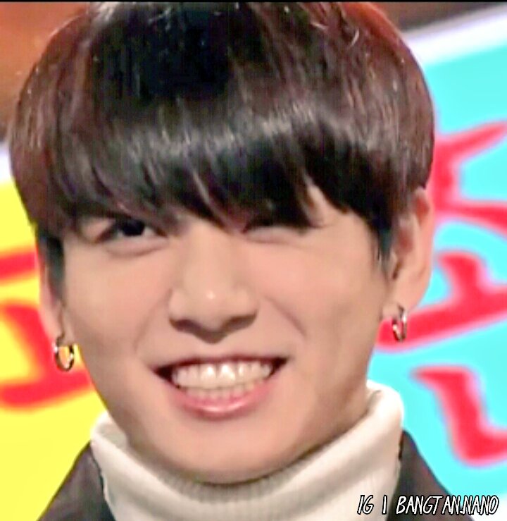 bangtan_nano's tweet photo. JUNGKOOK JUST TOO KAWAII #btscapture @BTS_twt https://t.co/5Lem57SA8S