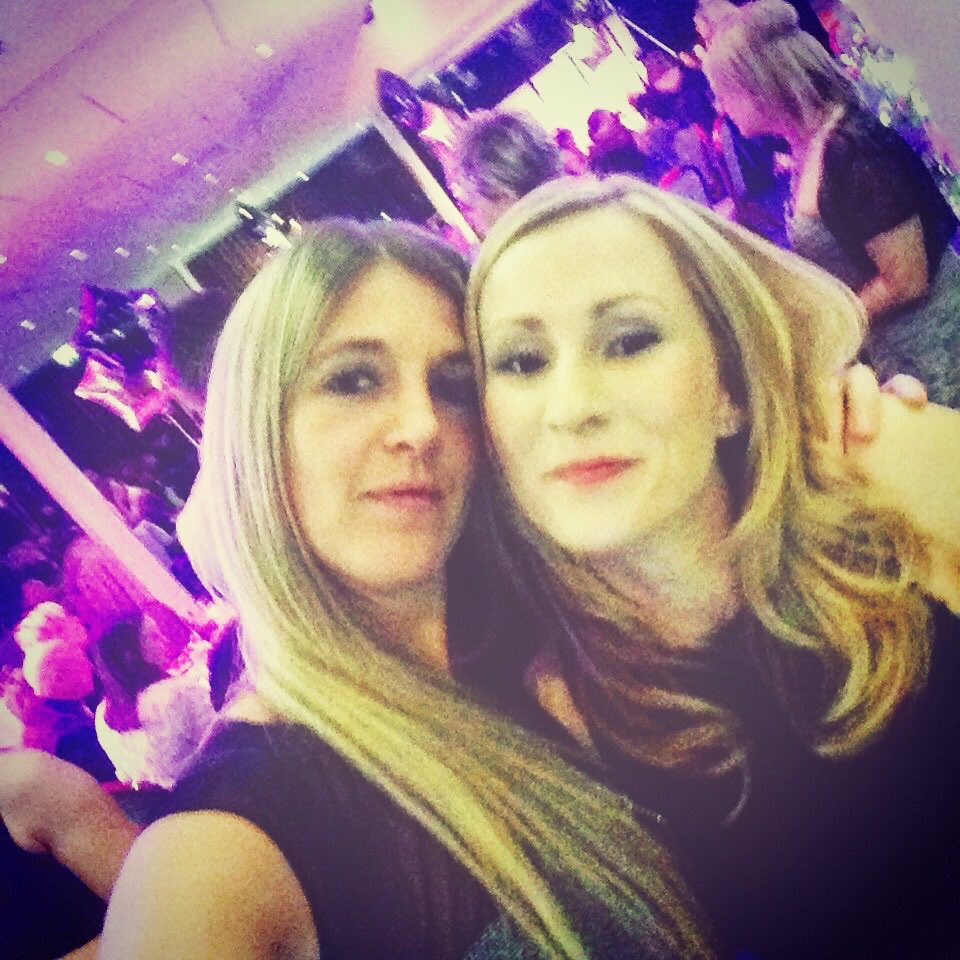 SamJThorn's tweet photo. @PurnellElzaan sending you big hugs Mrs Purnell xx https://t.co/AyupSOvEkA
