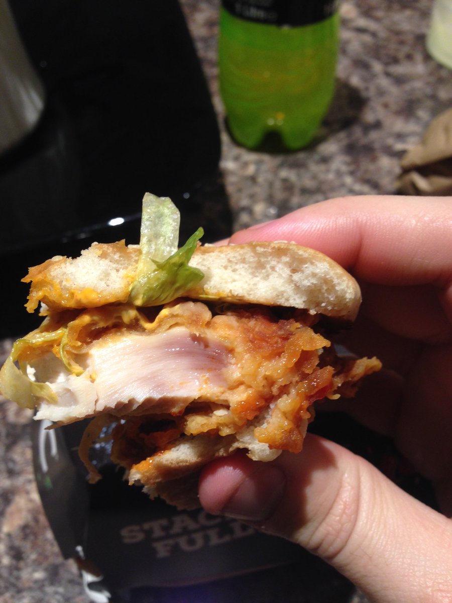 So <a href="/KFC_UKI/">KFC UK</a> think it's fine to let their staff undercook chicken making people ill! No apology or reply, disgrace!