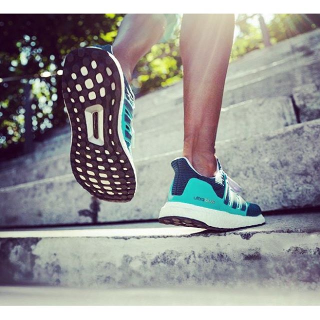 metarunning's tweet photo. Promoción especial ADIDAS ! 20€ de descuento usando el código PROMOAD20 en una gran selección #BOOST #metarunning https://t.co/uyQnUNLcZj