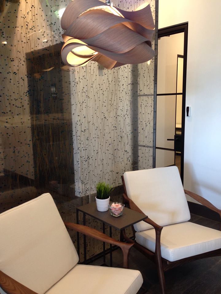 EngageCowork's tweet photo. Check out the casual seating @GravityWorkspa1, 1st #cowork space in #RoundRock. https://t.co/M0e2SNHLsL