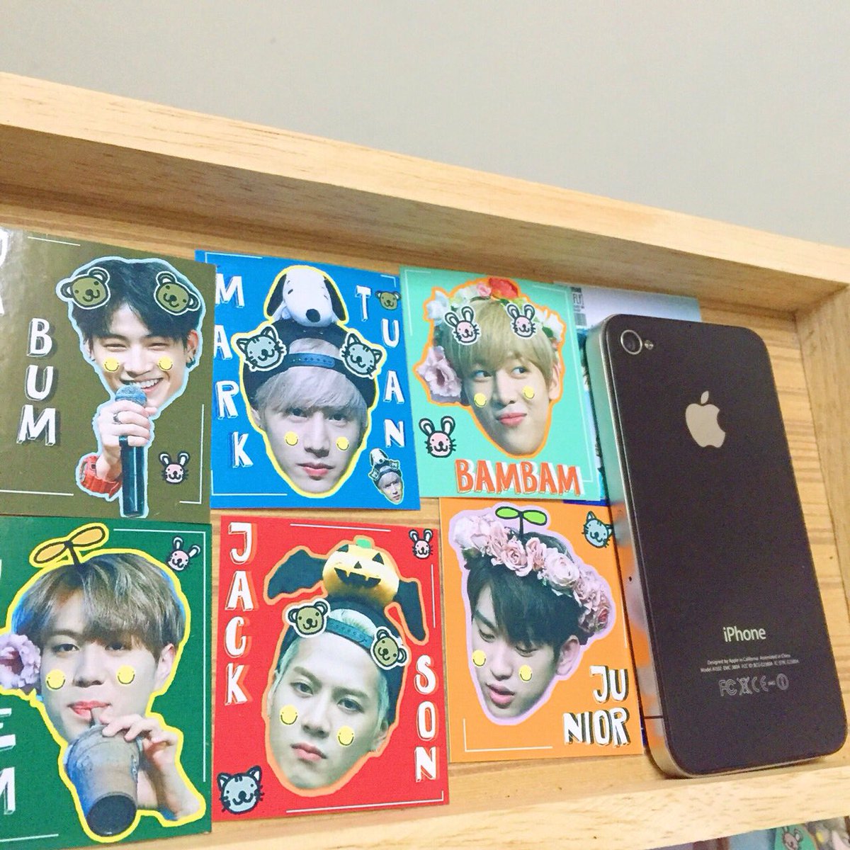 Sshoppfunny's tweet photo. ‼️แจกสติกเกอร์อีก 2 ชุด รีอย่างเดียวววววว แจก 1 คนเน้อ ประกาศสี่ทุ่มวันนี้ ^^ 💕 #FLY1STWIN https://t.co/r48689Gah3
