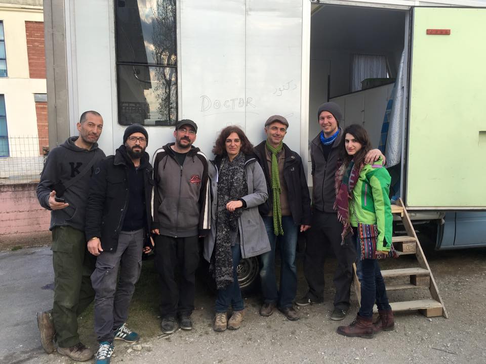 Einsatz in #Idomeni, danke an Alle Beteiligten + für's Medicomobil von Nina. Wir brauchen ein eigenes Medicomobil!