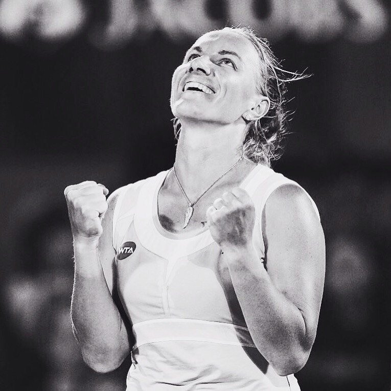 SVETLANA KUZNETSOVA I - Página 7 CetDKvVWQAABmxQ