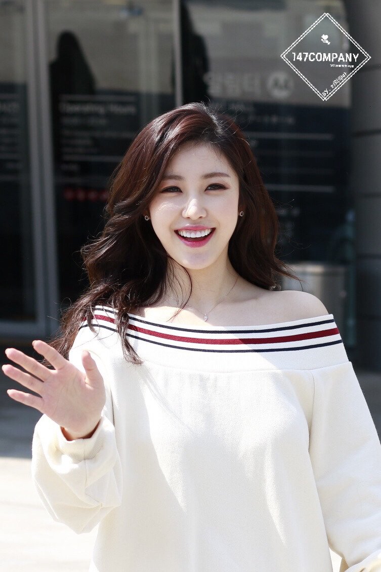 전효성 어깨라인.jpg | 인스티즈