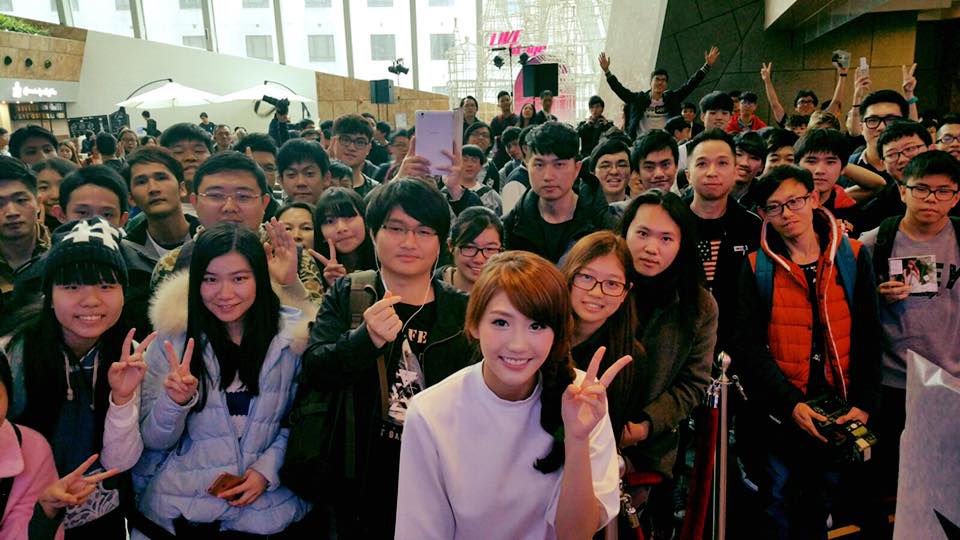 JoyceChuu's tweet photo. How are you guys?? https://t.co/Hb4gPYJYOb