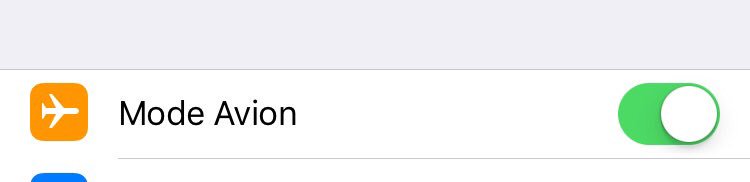 Freud_is_alive's tweet image. #EgyptAir Il détourne un avion pour attirer l'attention de son ex. La réaction de celle-ci :