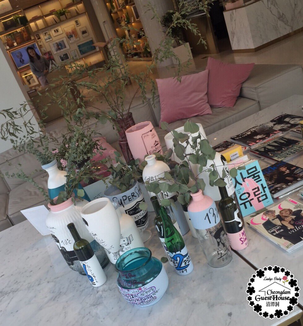 seoul_by_candy's tweet photo. 今日の新社屋SMです。
#SUM_CAFE #SM https://t.co/ZiRKcbTvCr