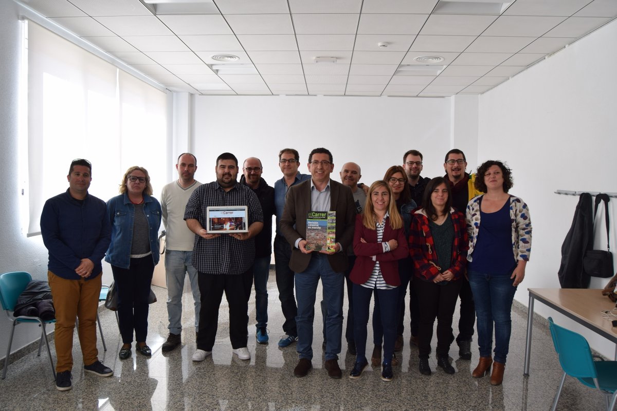 📰 Hemos presentado la nueva web y diseño del <a href="/Diarioelcarrer/">Diario EL CARRER</a> que estará el próximo viernes en los quioscos #Petrer
