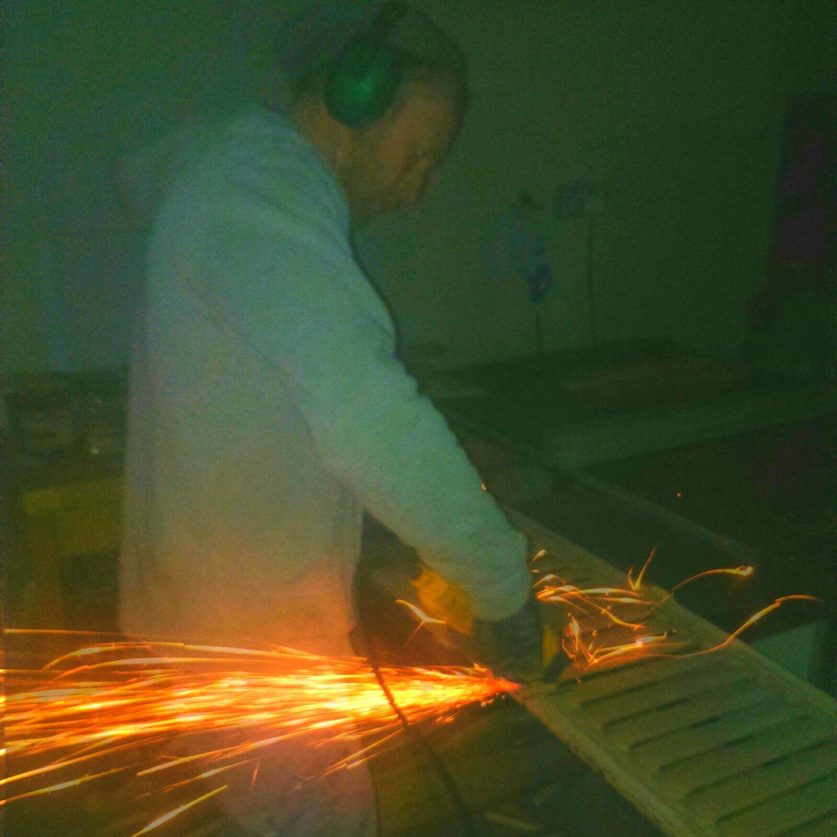 TheRetroStation's tweet photo. #workshop #metalwork #polished #steel #reclaimed #materials #upcycled #upcycling #storagesolutions #Flames #grinder https://t.co/8SjpnBf7zp