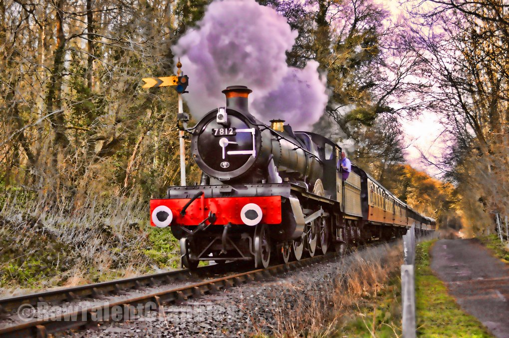 RT_Graphics's tweet image. New image available to buy in the RTG store: Erlestoke Manor
rawtalentgraphics.co.uk/product/locomo…