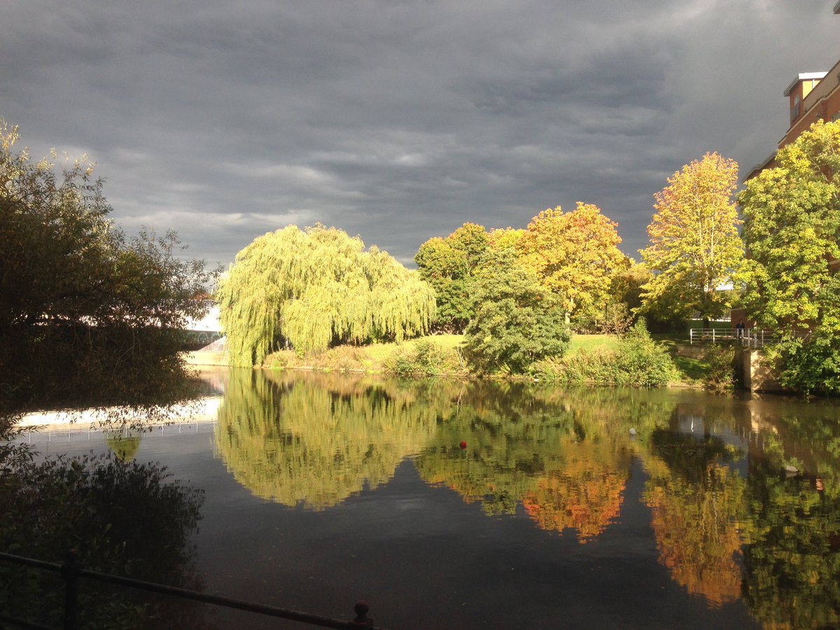 Shain50's tweet photo. Sunshine Outside @derbysilkmill landscape @DMNature #dmnature https://t.co/Jx465EkIEt