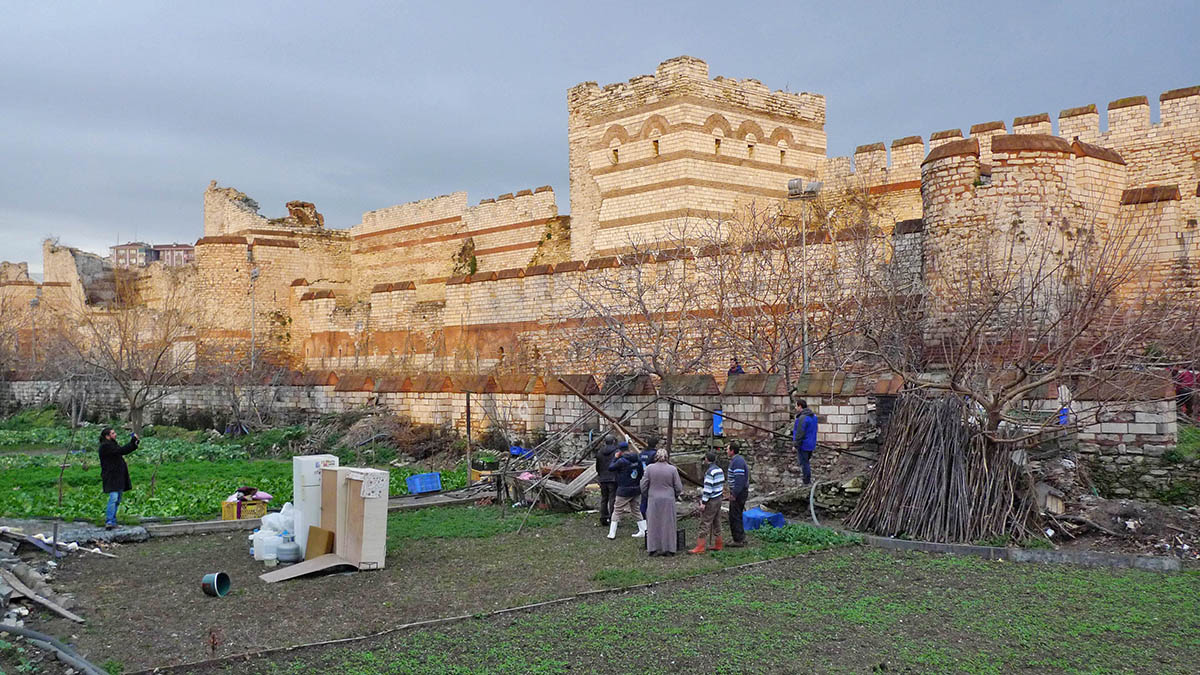 Sevgi Ortaç yazdı: Mirasın Altına Tüneller Kazmak 
bit.ly/1VRkdWr <a href="/sevgiortac/">sevgi ortaç</a>