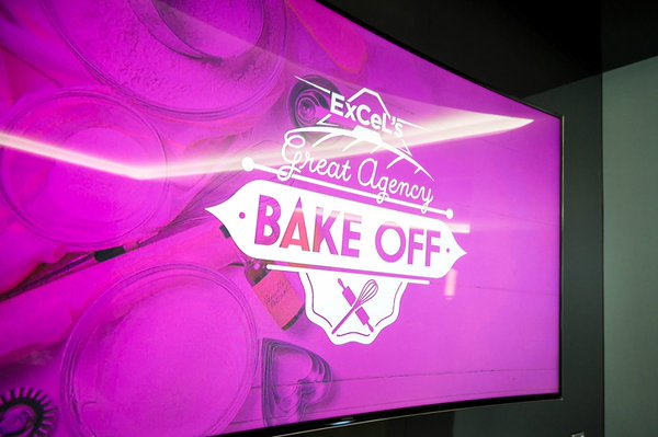 CampaignExpUK's tweet photo. PICS: #eventprofs' baking skills were put to the test at @ExCeLLondon's #GABO16 event https://t.co/J0Z5GKOv4G https://t.co/k77Vfyykok