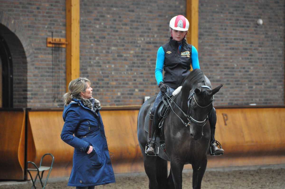 coachwiggins's tweet photo. @katewiggins98 thanks Evi @VLPvzw for the nice action shots during the training at @ankyvangrunsven #getinspired https://t.co/Y9NVcU5s4q
