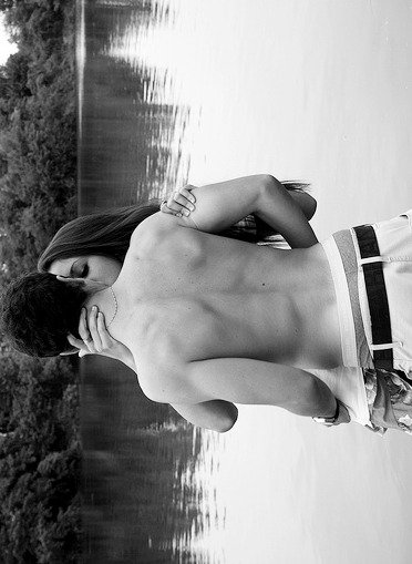 americar49's tweet photo. Hot stranded amateur Fucks Lucky Boyfriend https://t.co/JXnSCzudOt https://t.co/6uxRI7ctI5