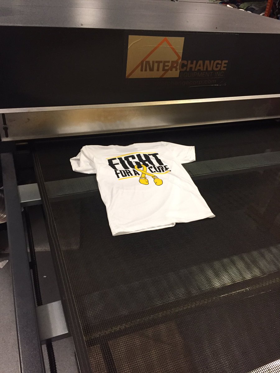 lovebeatsfear's tweet photo. Fresh shirts on production day! Pre-Order now! #lovebeatsfear #plattsfight https://t.co/OxYhpxQlII
