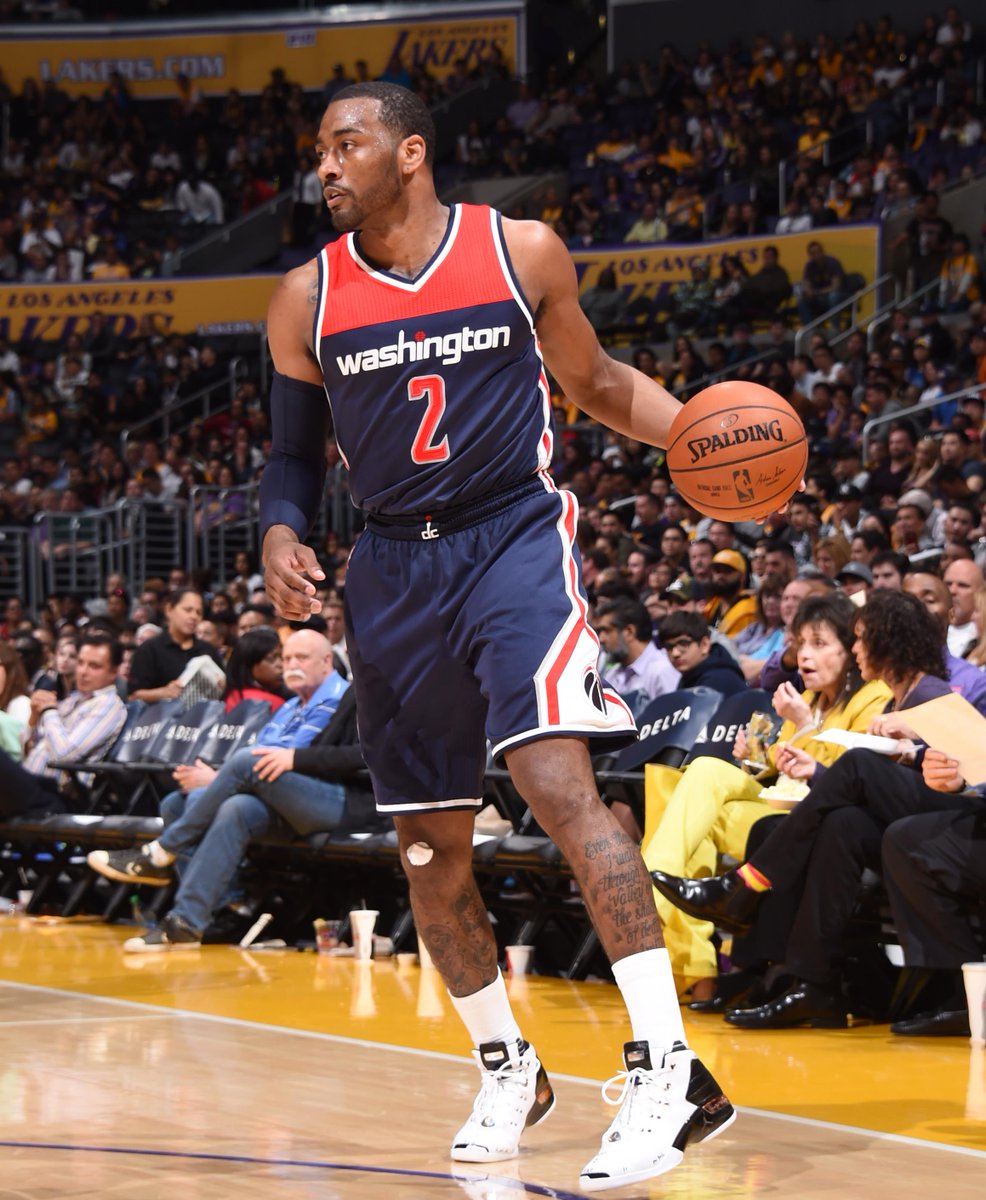 NBA's tweet photo. Droppin' dimes... @WashWizards guard @JohnWall has dished 10 or more assists in franchise-record 9 consecutive games https://t.co/Z1gBbCYxmw