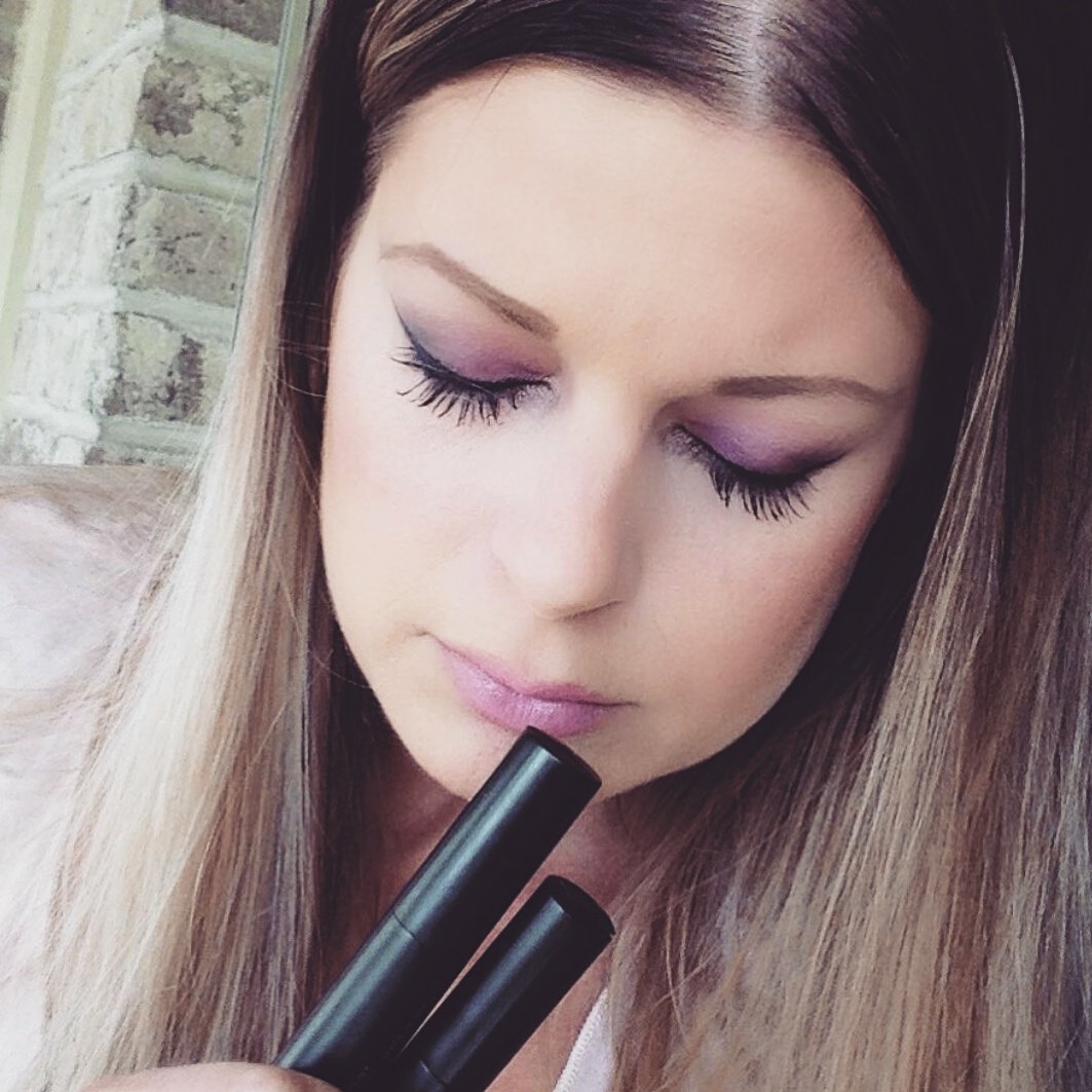 makeuperaser's tweet photo. What's our secret to long lashes? #Amplilash mascara ๐ from the creators of #MakeupEraser! https://t.co/XLWJ7cDA1r