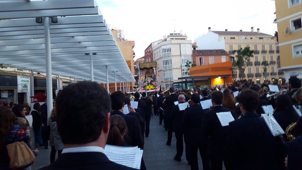 AMUUtrera's tweet photo. Martes Santo en Málaga tras la Virgen de las Penas @HdadLasPenas Semana Santa 2016 https://t.co/AFDnka05Lu