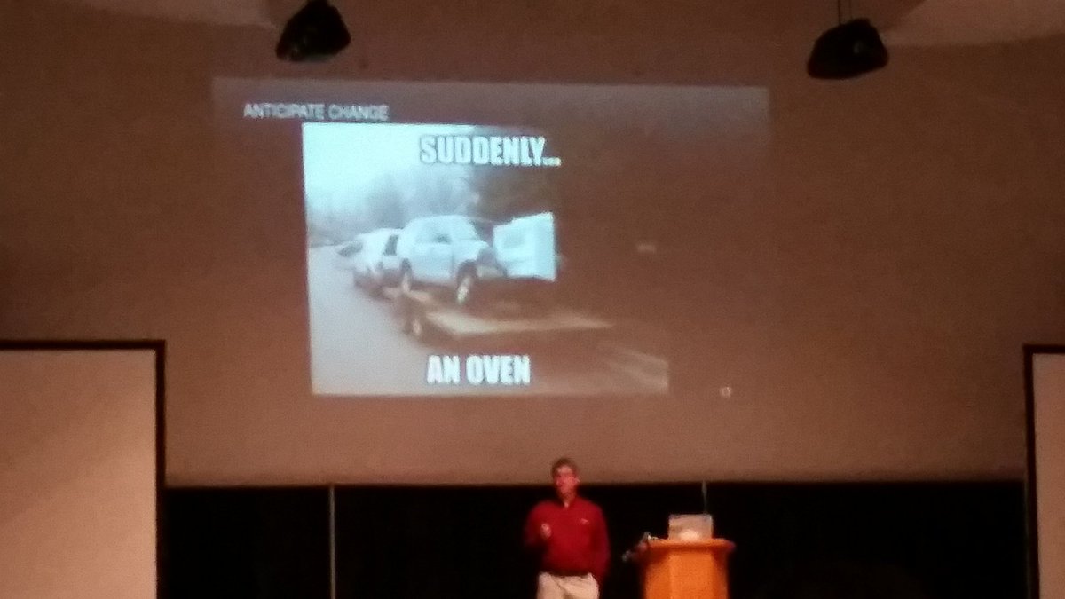 rickhoefer's tweet image. Great keynote on leadership! @skimedic #cpl16