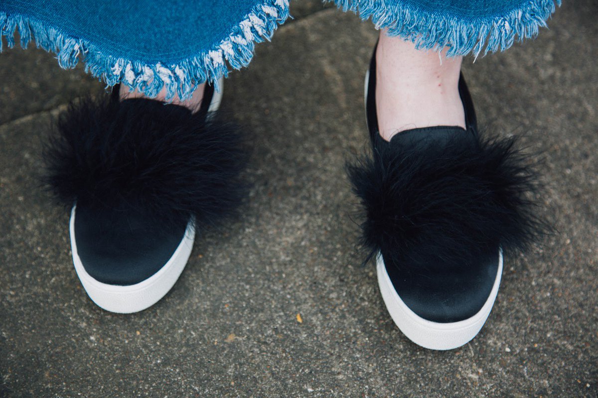 Here's how I styled the super cool LULU <a href="/KurtGeiger/">Kurt Geiger</a> flatforms! beingashleigh.com/2016/03/the-wh… <a href="/UKBloggers1/">UK Bloggers</a> #fbloggers