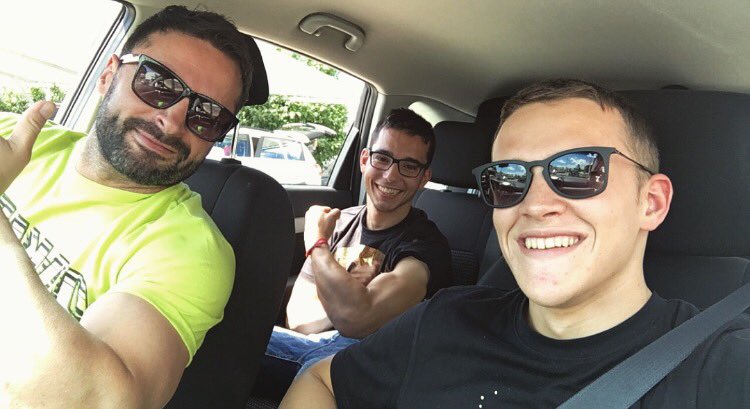gabrirodrigo2's tweet photo. Acabamos de llegar a Termas!! Preparados para luchar en el #ArgentinaGP 💪🏻🇦🇷 https://t.co/GSYaG8ni6T