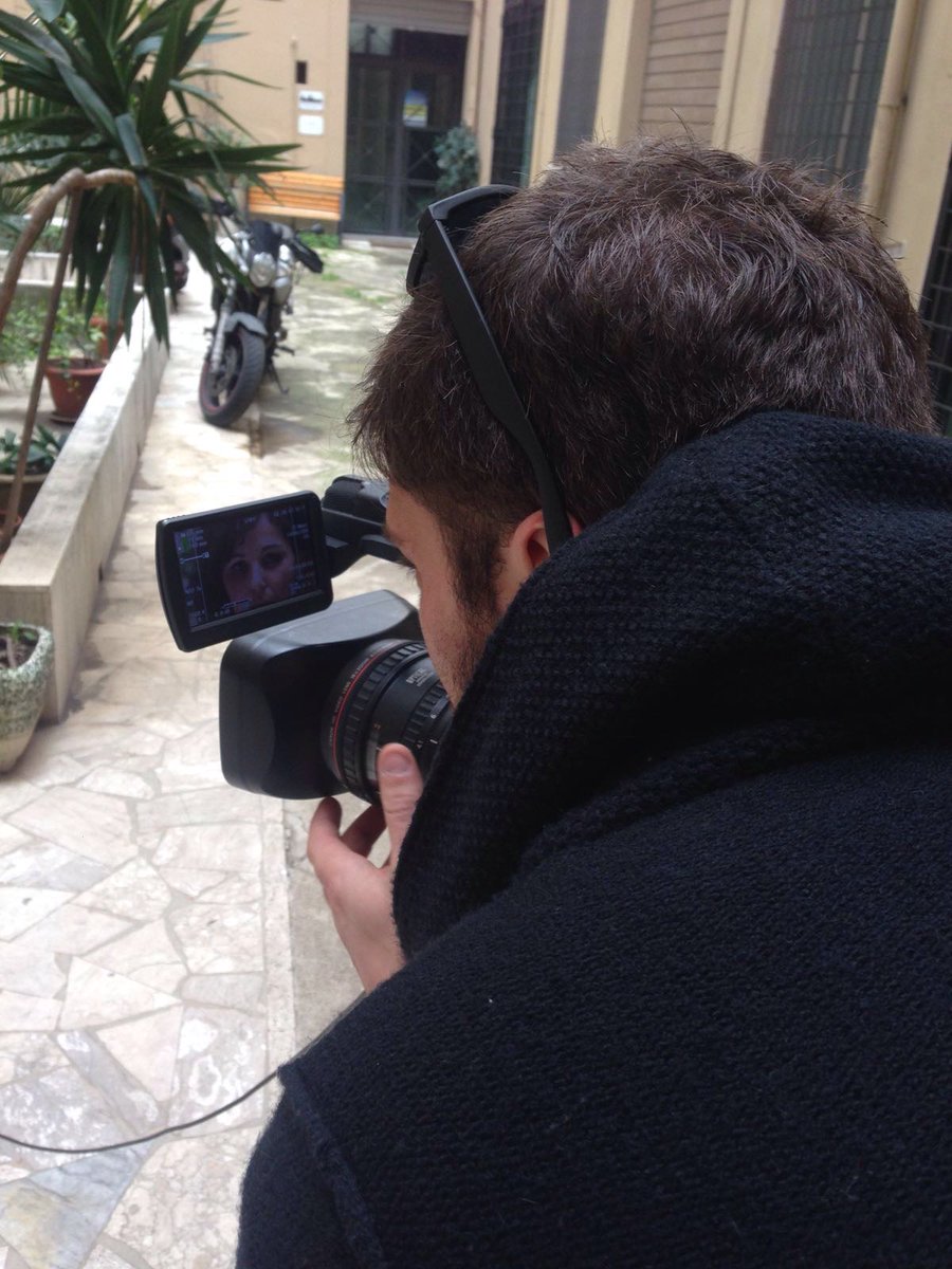 emerlaws's tweet photo. Scene da un #backstagestudio ! Eccoci al lavoro per voi
https://t.co/9DZstCJUSQ https://t.co/jGN6mQQwn7