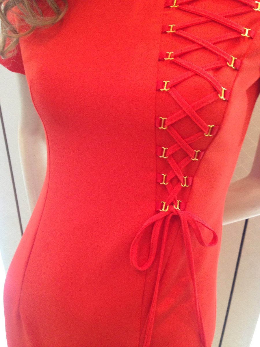 OLIVIADANIELLE_'s tweet image. #sayyestothedress @OLIVIADANIELLE_ #itgirl #independentstyle