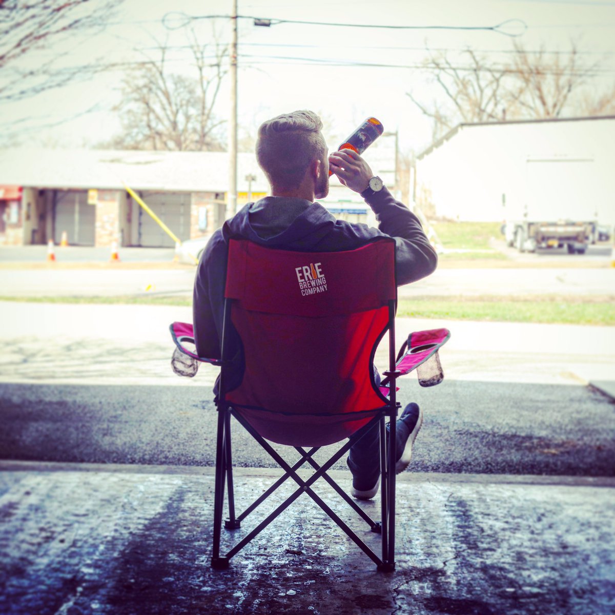 ErieBrewingCo's tweet photo. Bottoms up! Happy Tuesday, friends! #FinalDestinationIPA #ErieBrewingCo #eriePA #drinklocal #craftbeer https://t.co/7O0yJHfR2N